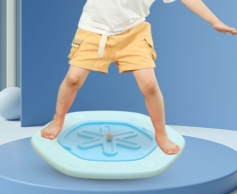 平衡踏板
